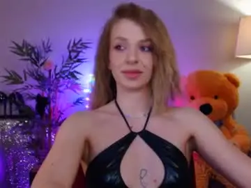 Novahollis  live sex cam