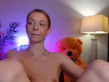 Novahollis  live sex cam