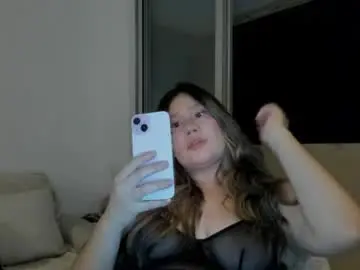 Sarasmith19  live sex cam