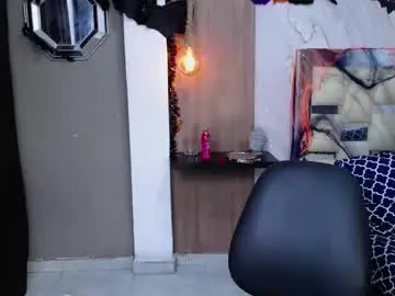 Yaya_miller  live sex cam