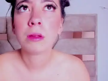 Abrilcollins09  live sex cam