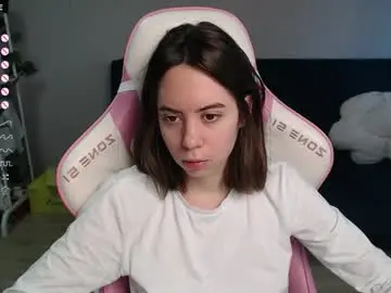 Allie_hazie  live sex cam