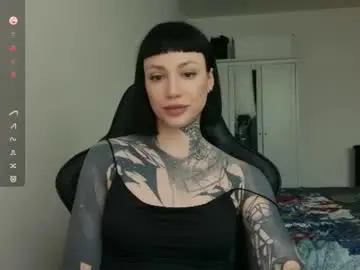 Dgtlgrl  live sex cam