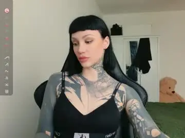 Dgtlgrl  live sex cam