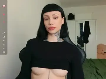 Dgtlgrl  live sex cam