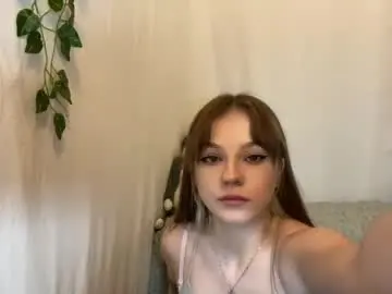 Evakapnist  live sex cam