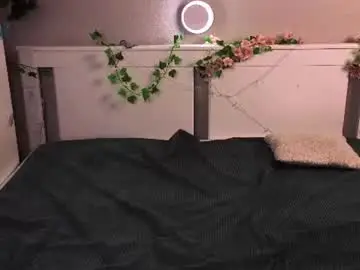 Fredericafellini  live sex cam
