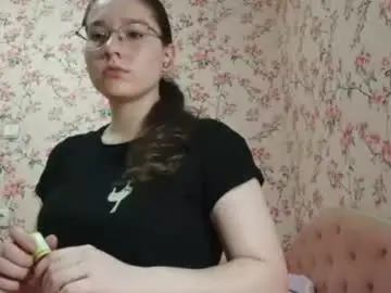 Glenniewatne  live sex cam