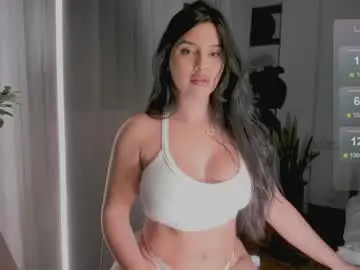 Hevaenn  live sex cam