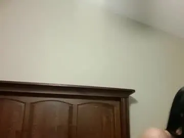 Italianheiress  live sex cam