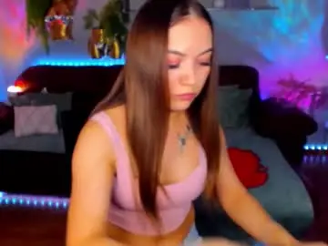 Lucysavory  live sex cam