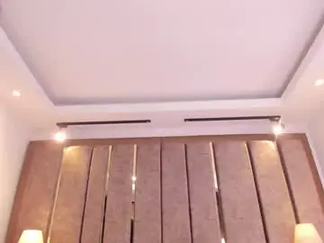 Nalaroux  live sex cam