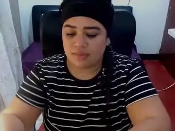 Oliviia_cute  live sex cam