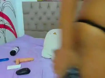 Paoandmia10  live sex cam