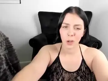 Queenb2626  live sex cam