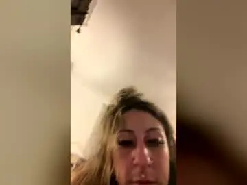 Xotorixo1212  live sex cam