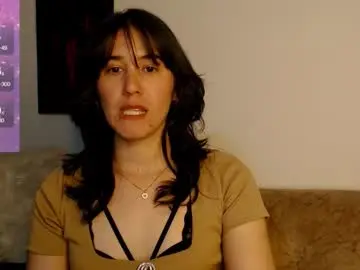 Yani_28  live sex cam