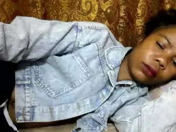 Zitazzzh  live sex cam