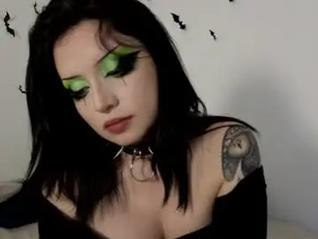 Adeelinee_devour_  live sex cam