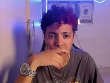 Axel_luxxx  live sex cam