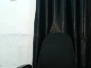 Black_kittyangel  live sex cam