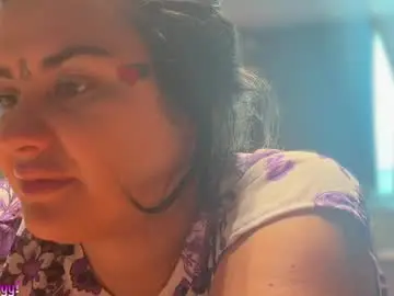 Flirtygirlyy  live sex cam