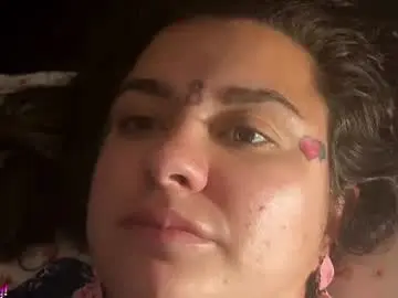 Flirtygirlyy  live sex cam