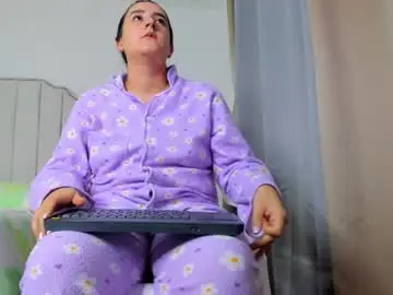 Hannaa86  live sex cam