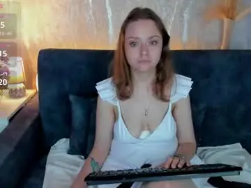 Linda__bryant  live sex cam