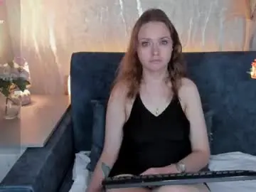 Linda__bryant  live sex cam