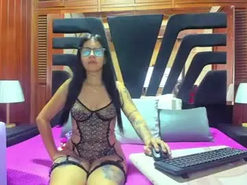 Lunadarck  live sex cam