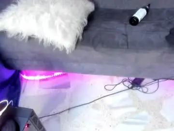 Maddyskyy  live sex cam
