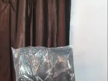 Mercyluv1  live sex cam