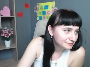 Ninaflawlees  live sex cam