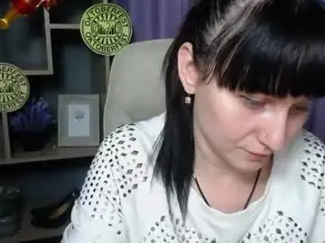 Ninaflawlees  live sex cam