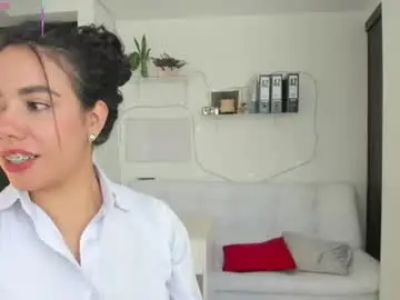 Paulina_dossantos  live sex cam