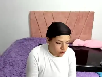 Rojitahot_69  live sex cam