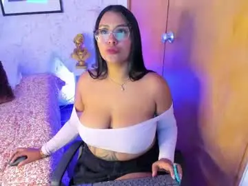 Tammara_brm  live sex cam