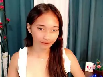 Ur_sexyllie  live sex cam