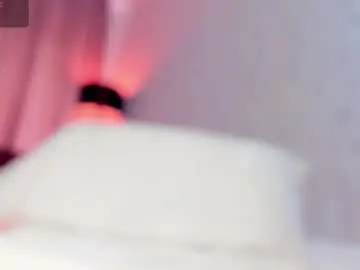 Yourbabymarie  live sex cam