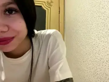 Alinareik  live sex cam