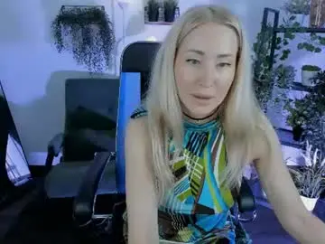 Astramonroe  live sex cam