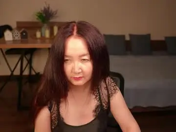 Avroraromance  live sex cam