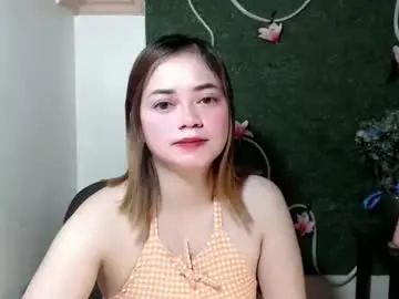 Beatrice69xx  live sex cam