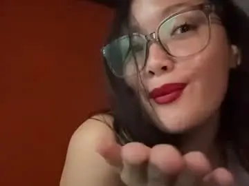 Coraliecacal  live sex cam