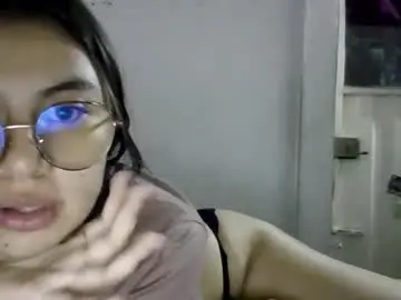 Ela_saradah  live sex cam