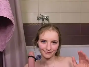 Elfieeva1  live sex cam