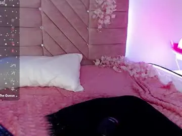 Emma_gil22  live sex cam