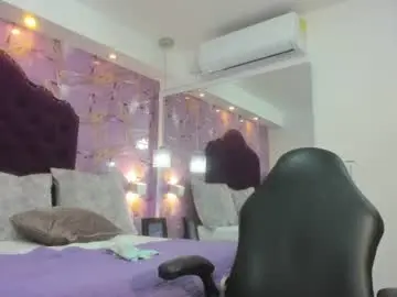 Estrellathekk  live sex cam