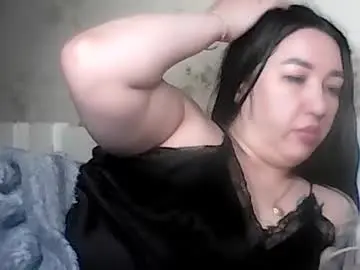 Hotbestia  live sex cam
